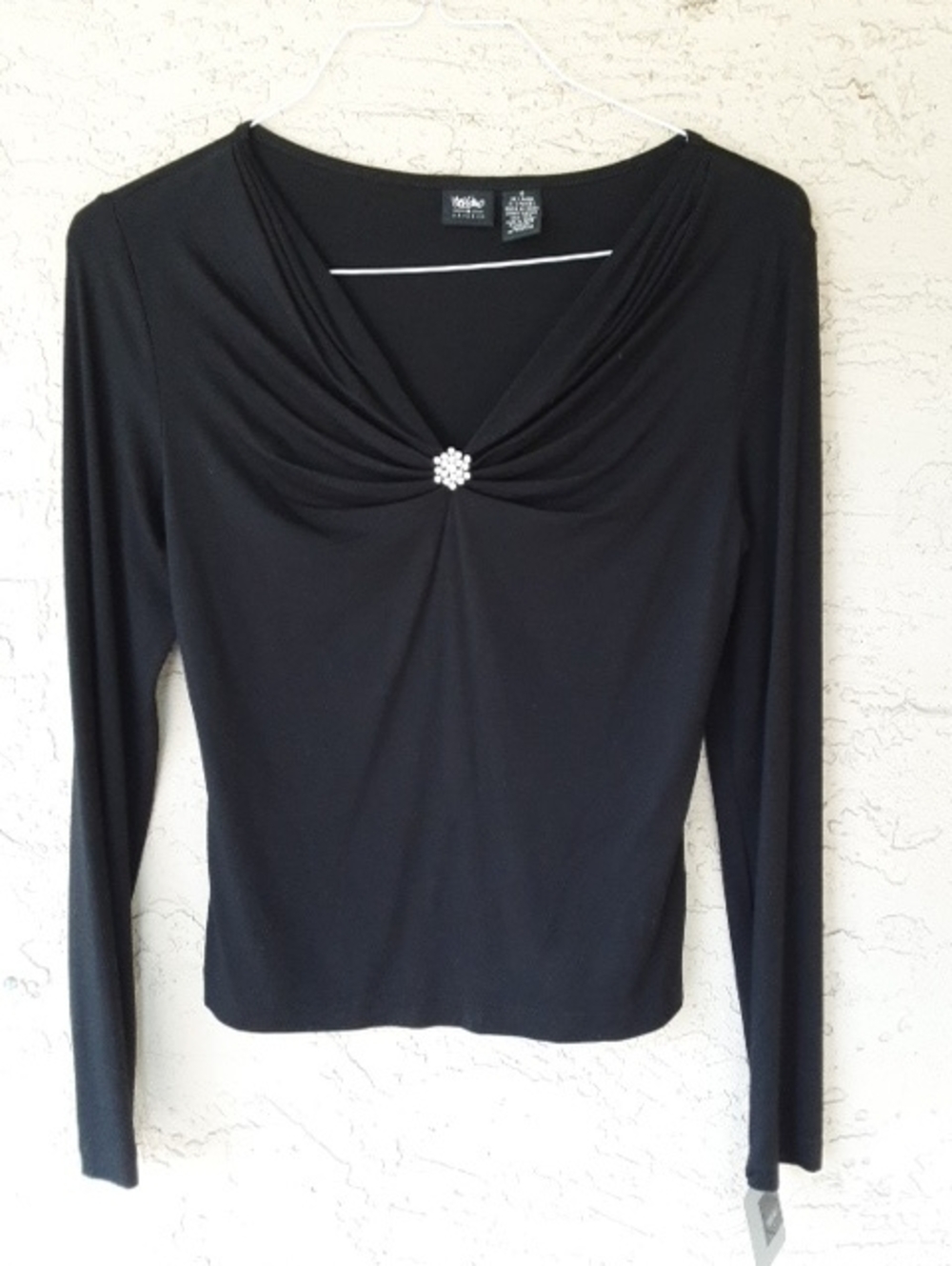 BRAND NEW WITH TAG BLACK MOSSIMO V NECK LONG SLEEVE STRETCH DRESS TOP, M
